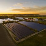 Der Solarpark „Hieringer Feld“ bei Burghausen: Die Vermarktung begann im November 2025, nun ist das von Anfang an limitierte Angebot an lokalem Solarstrom komplett verkauft 