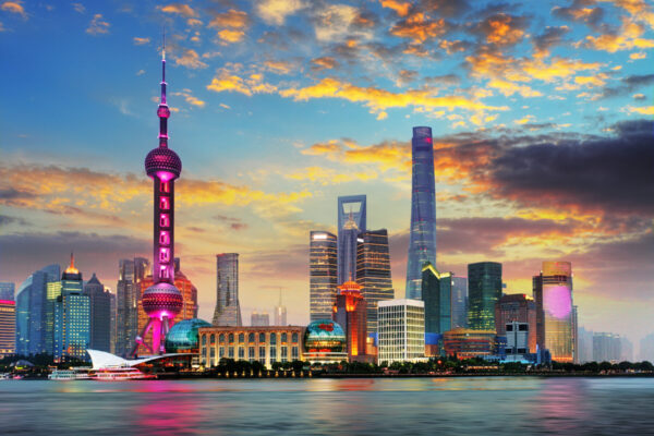 Shanghai, China Großes Interesse an der China-Städtereise der Stadt Burghausen: Für die Reise vom 23. März bis 3. April 2027 sind bereits rund 115 Teilnehmer angemeldet. Aufgrund der hohen Nachfrage wurde ein zusätzliches Flugkontingent aufgelegt. Anmeldungen sind noch bis 15. September möglich. Foto: RT-Reisen