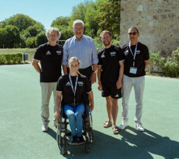 Das Anna Schaffelhuber Grenzenlos Camp in Burghausen ist ein inklusives Bildungs  und Erlebnisformat für Jugendliche mit und ohne Behinderung  Im Mittelpunkt stehen Sport, Medien und Persönlichkeitsentwicklung 