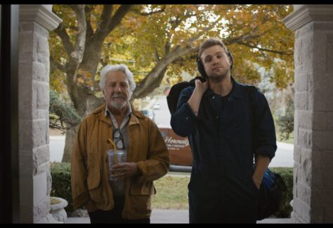The piano tuner 01 Dustin Hoffmann und Leo Woodall c BlackBear